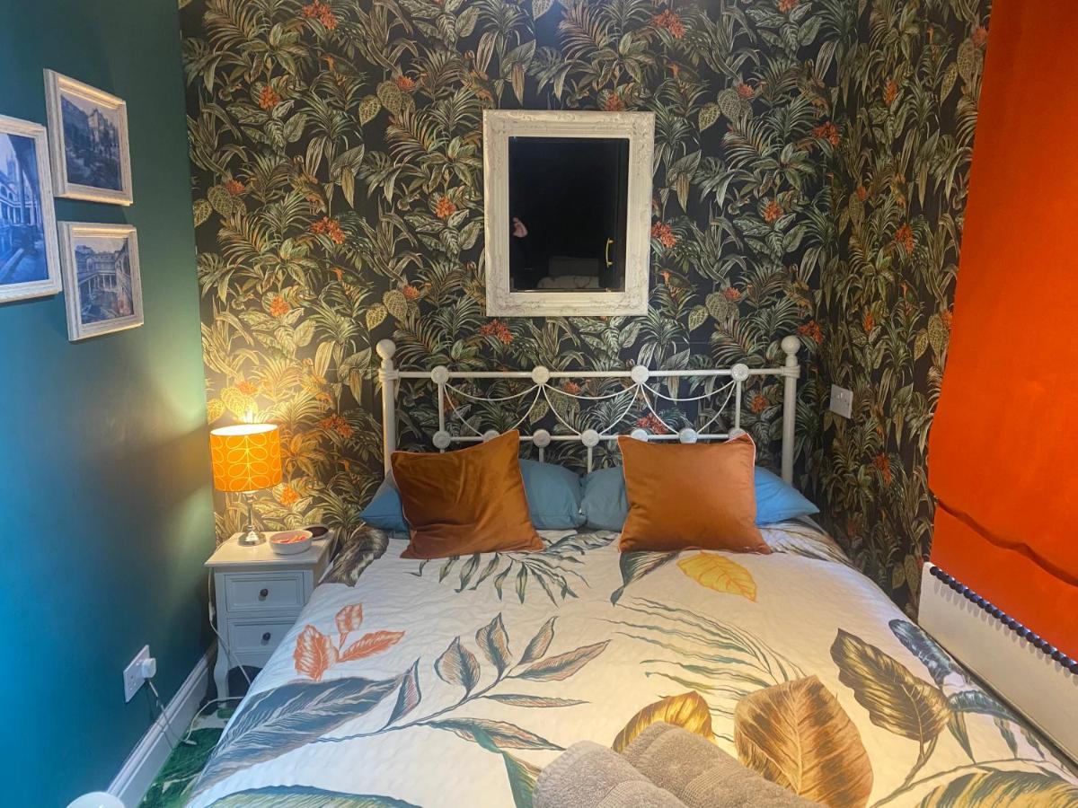 Central City 1 Bed Apartment Bath Buitenkant foto