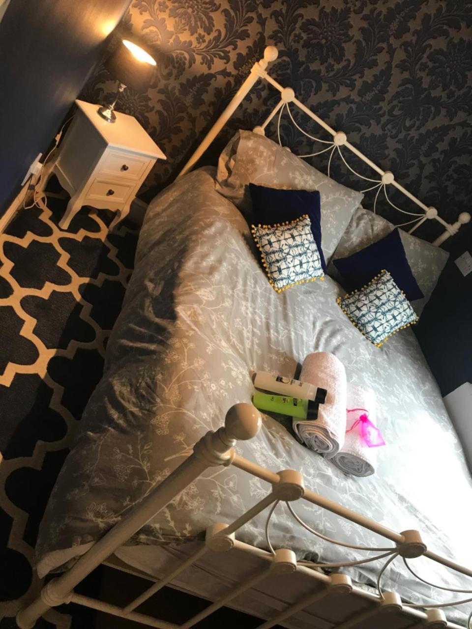 Central City 1 Bed Apartment Bath Buitenkant foto